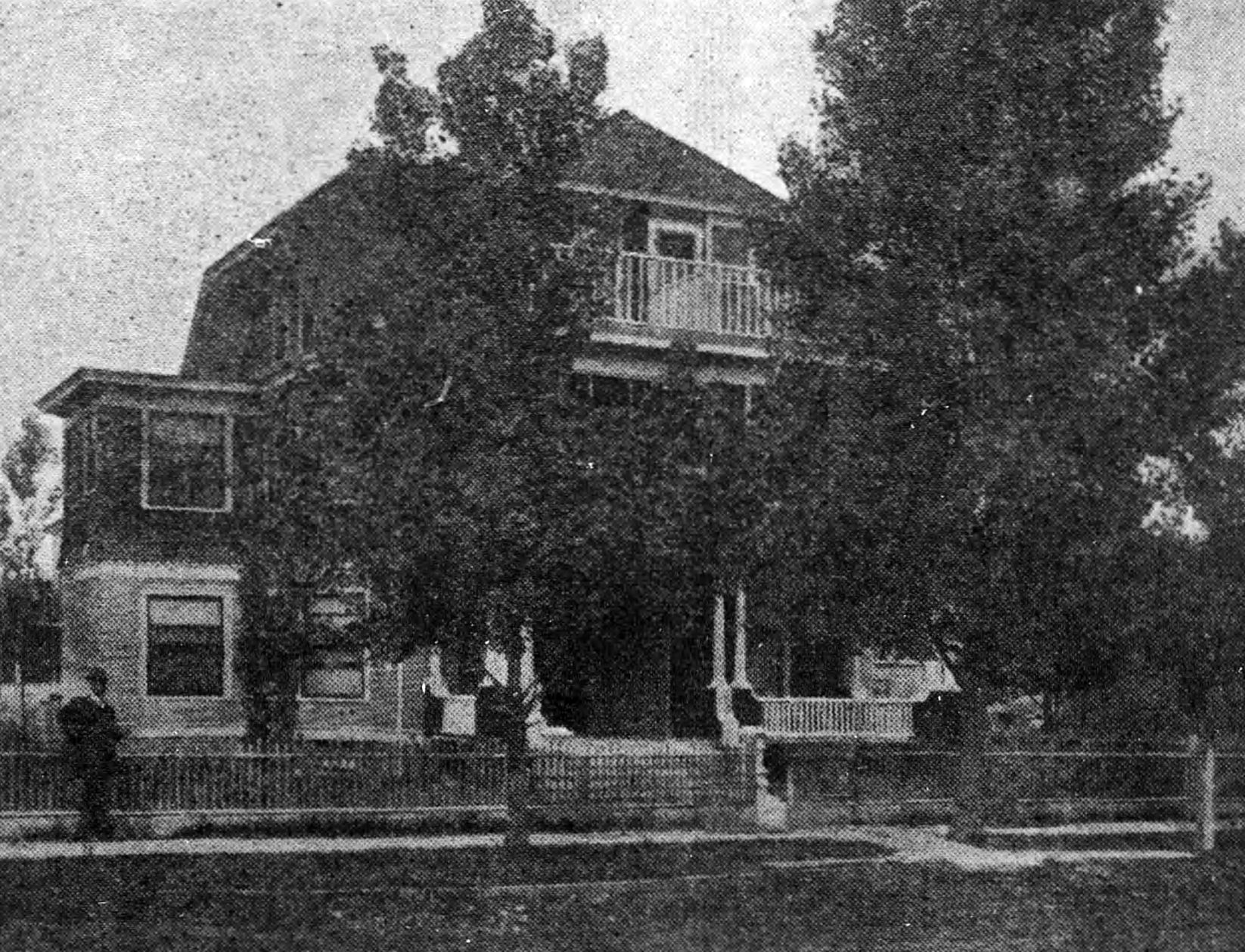 Thomas Chapple house — 3221 Fourth Ave. N.
